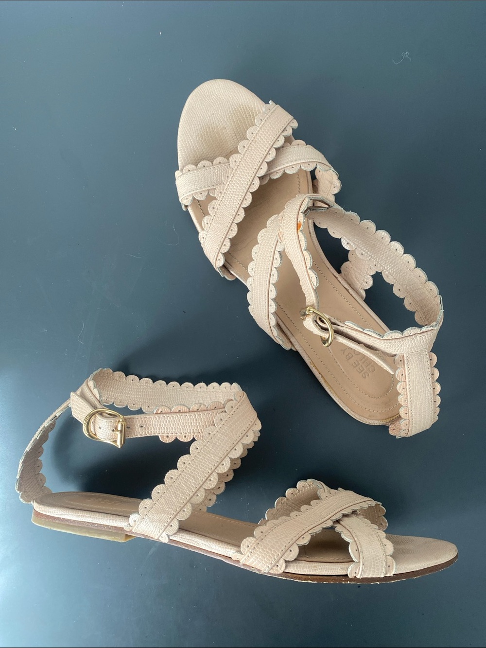 See By Chloe Scalloped Strap Leather Sandals Blush Sz 40 Girlhood Core Feminine